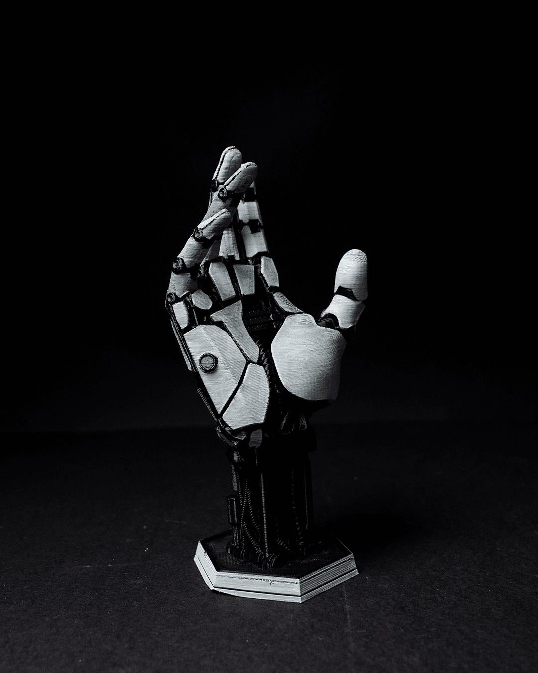 Robot Hand Controller Holder - ready for paint