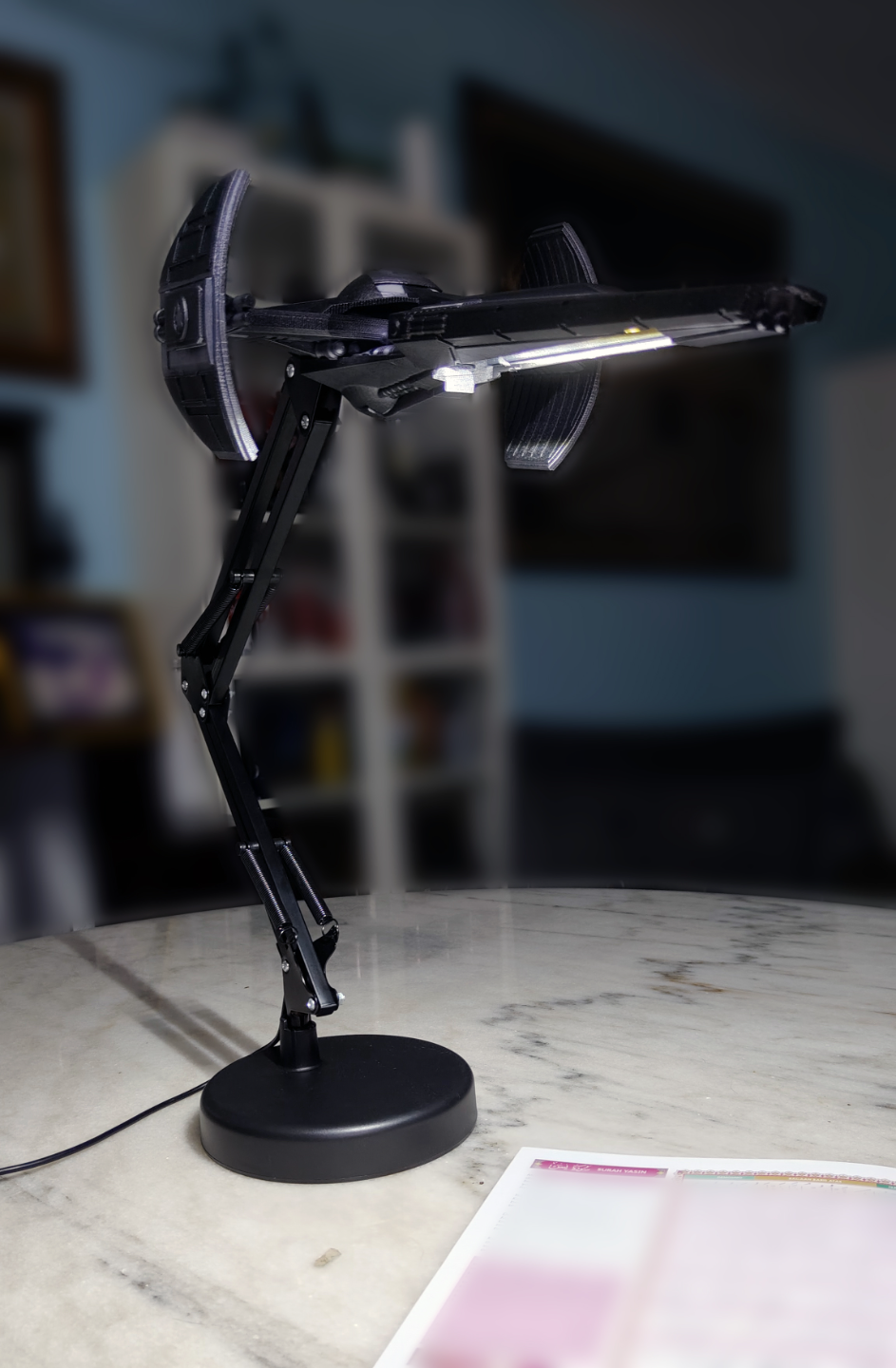 Sith Infiltrator Desk Lamp Kit