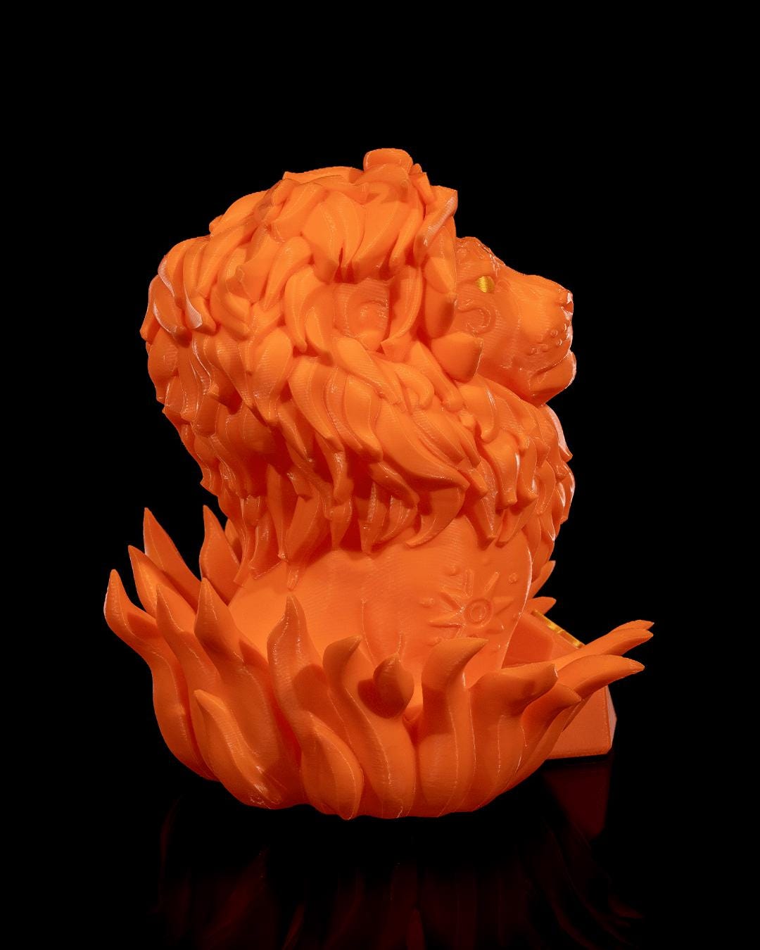 Leo Zodiac Statue