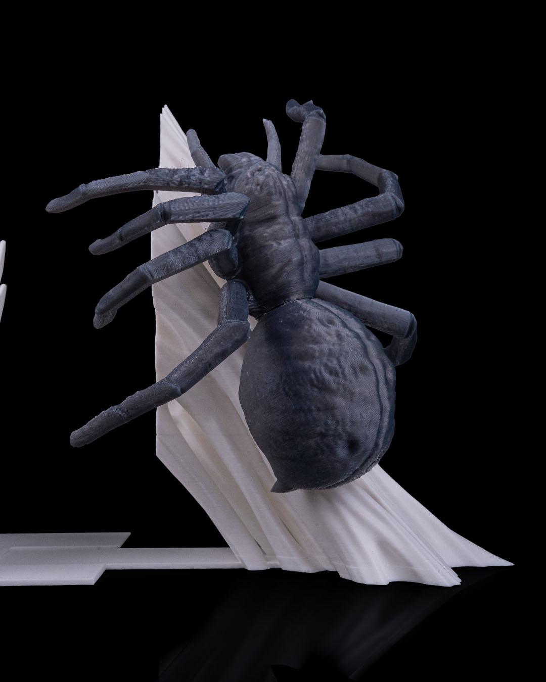 Thread of Horror Bookend