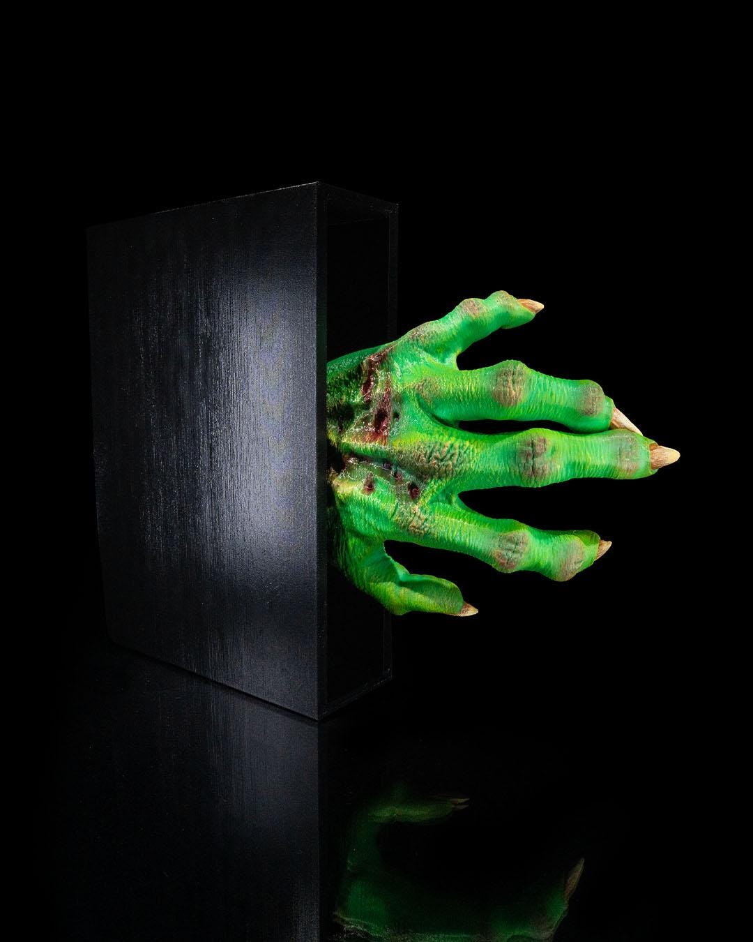 Creeping In Book Nook