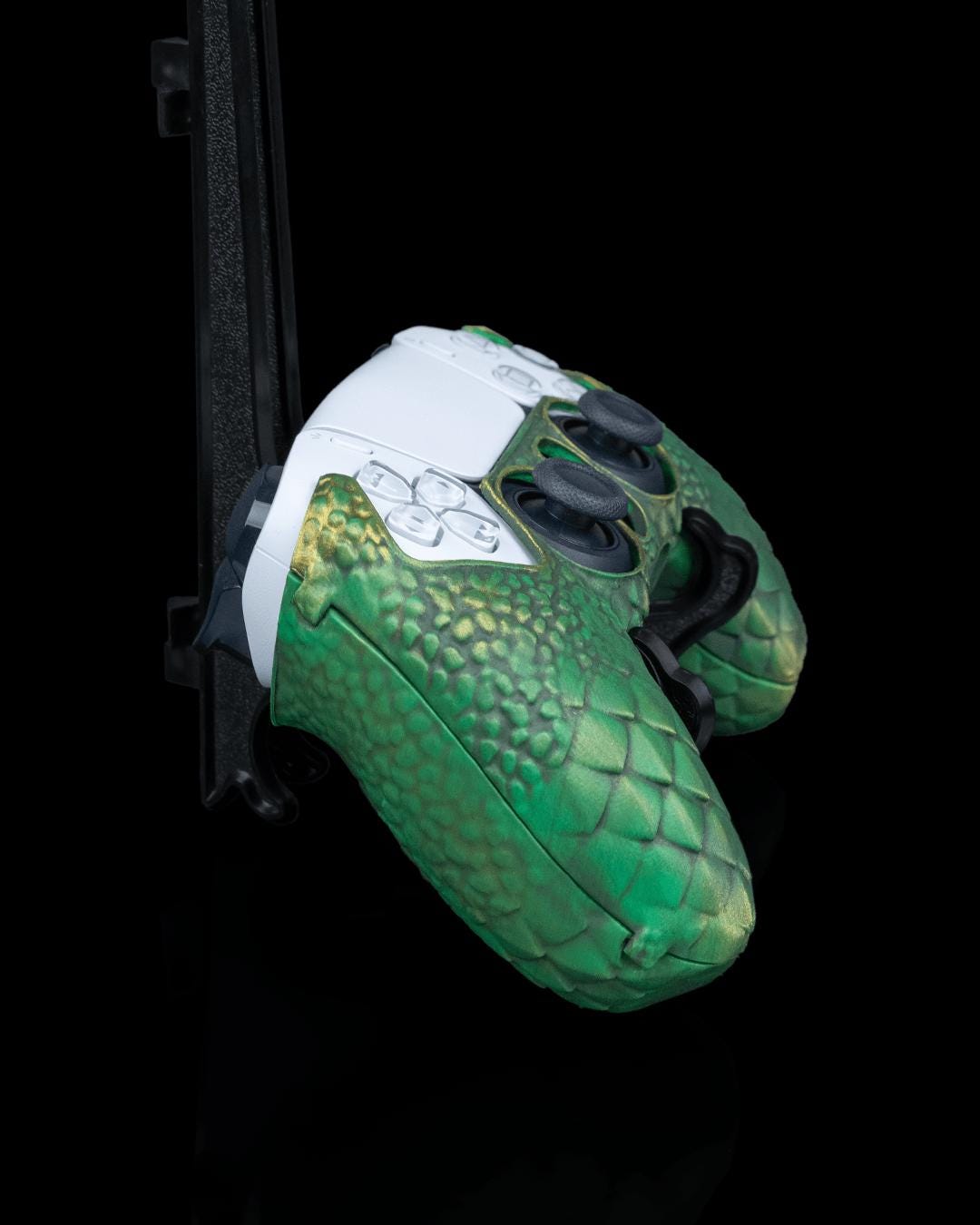 Dragonscale Controller Cover - Xbox and Playstation