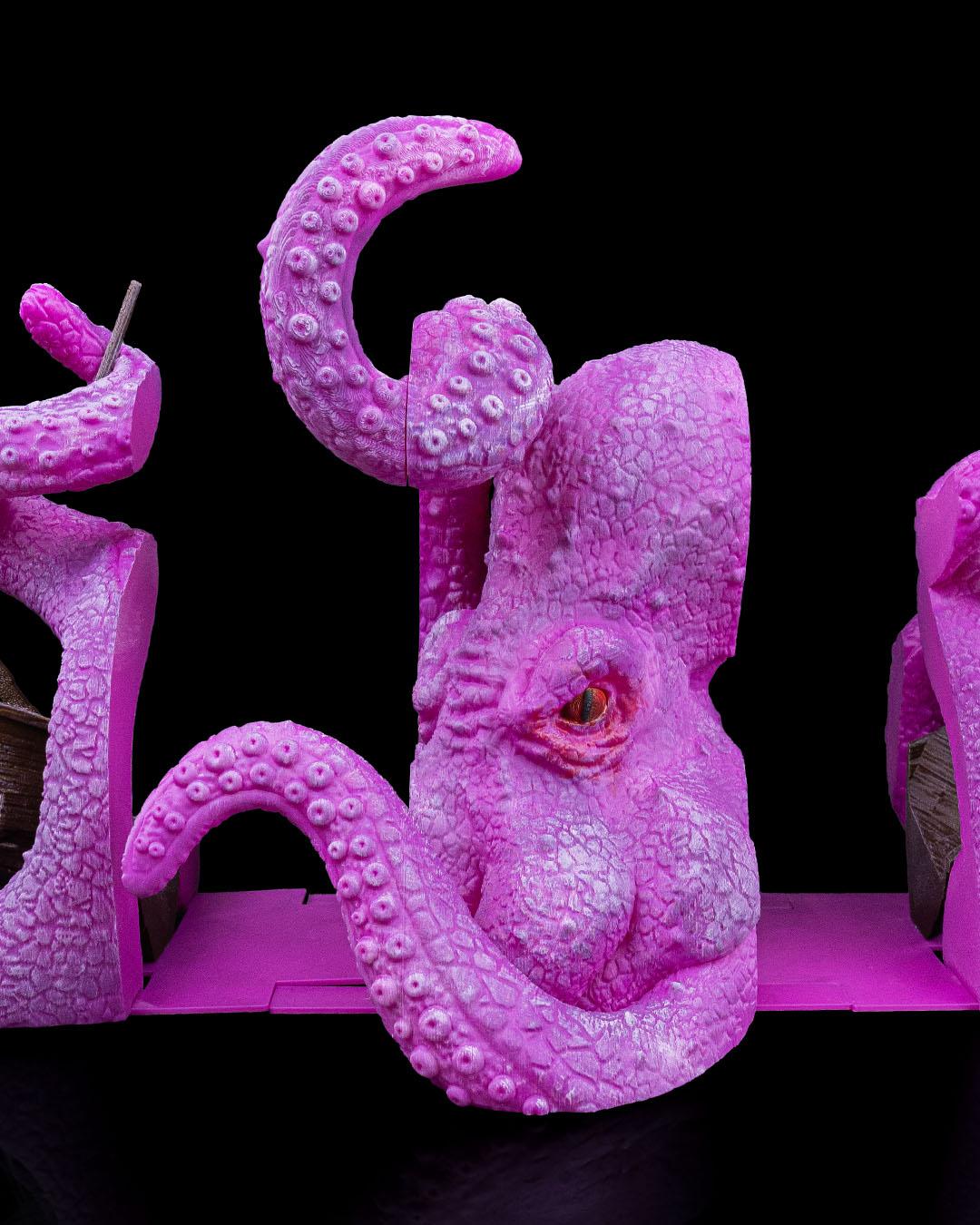 Krakin' open Bookend