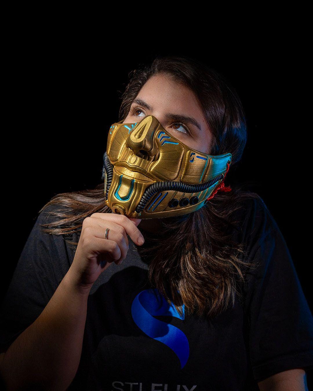 Metropolis Mask