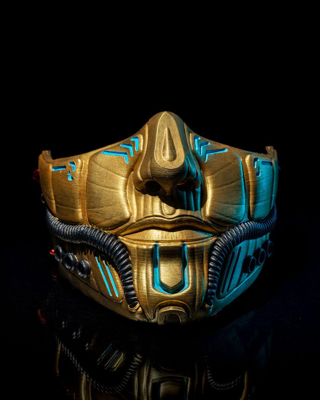 Metropolis Mask