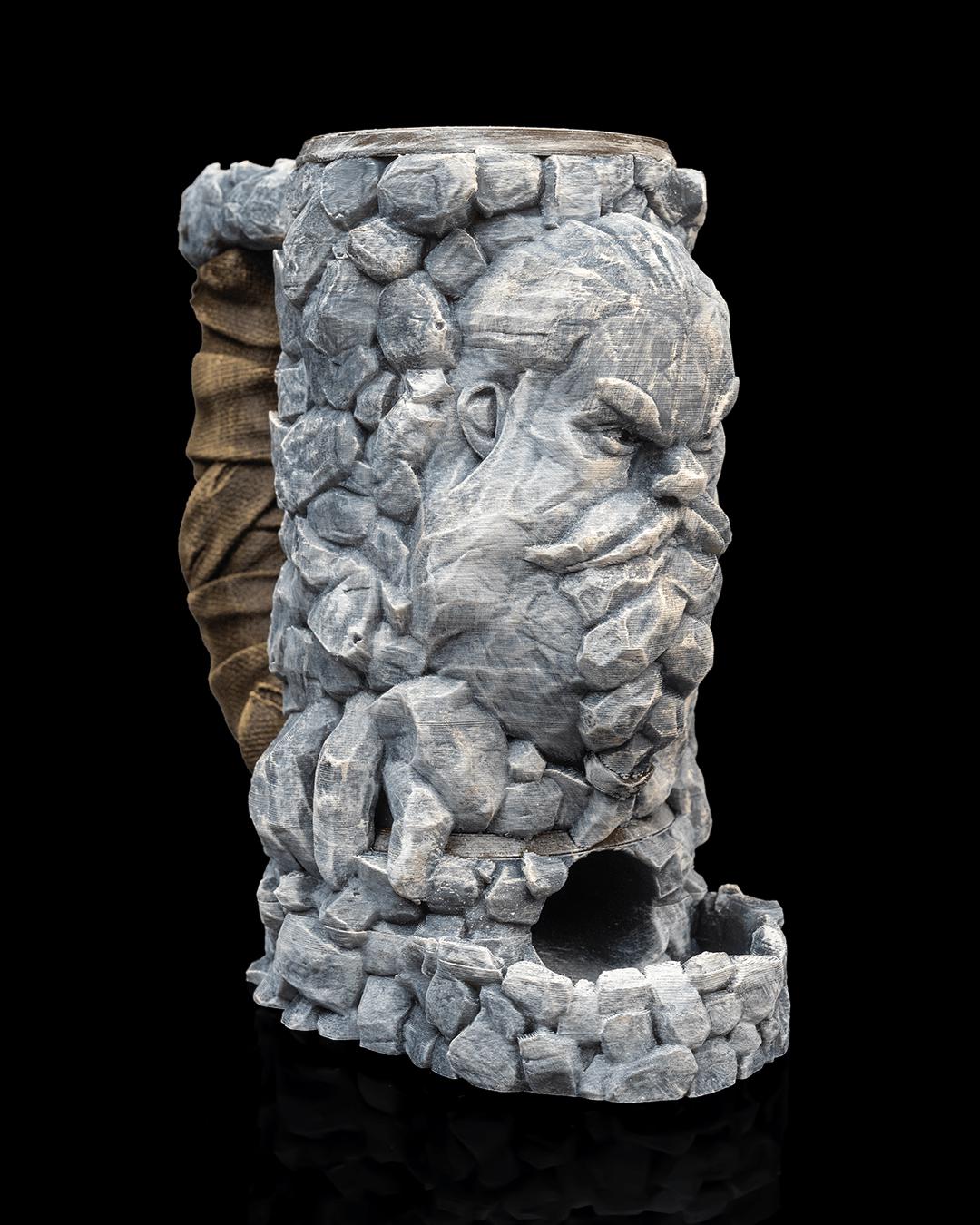 Stonebeard Hold Can Holder & Dice Tower