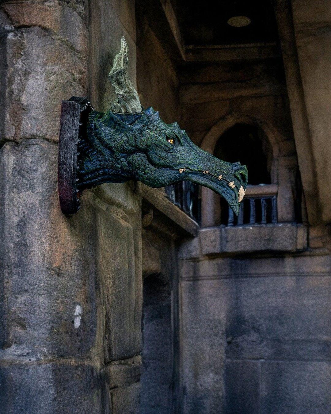 False Dragon (Wyvern) Trophy - Ready for paint