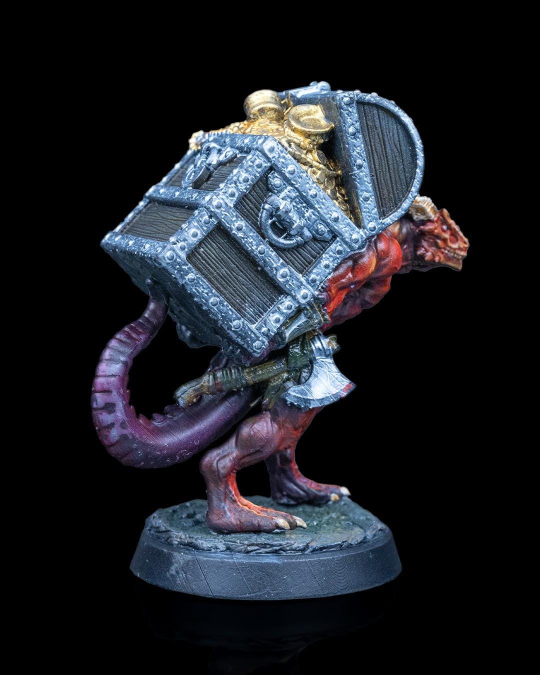 Dragon's Vault - Dragonfolk Carrier - Miniature