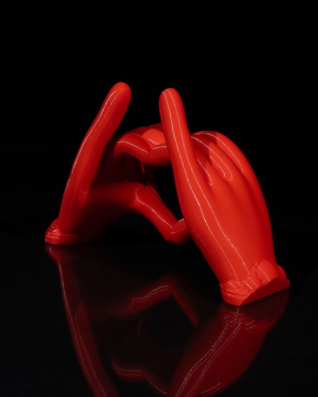Heart Hands Phone Holder