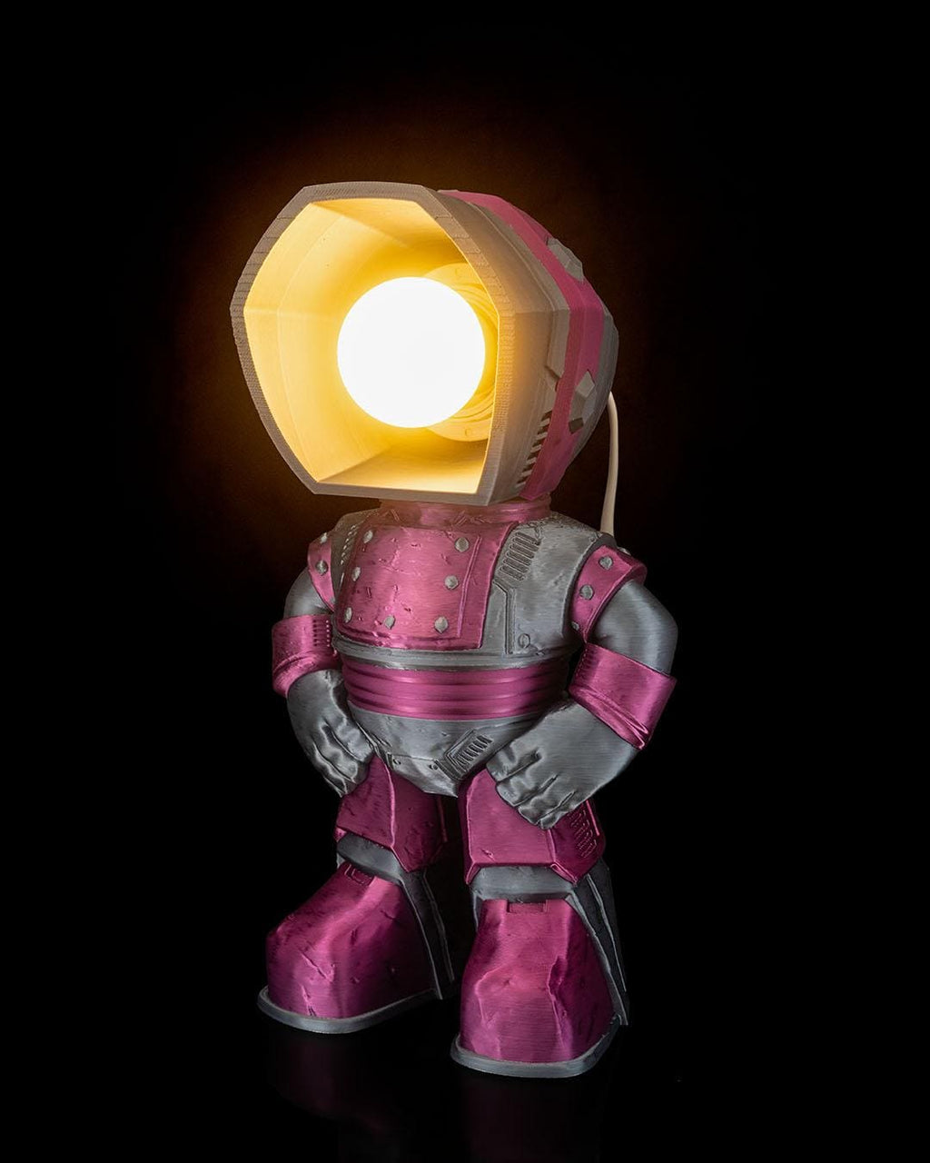 Mecha Dude - Table Lamp