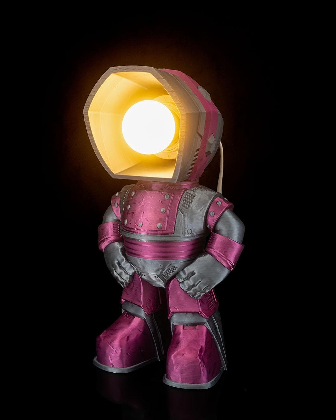 Mecha Dude - Table Lamp