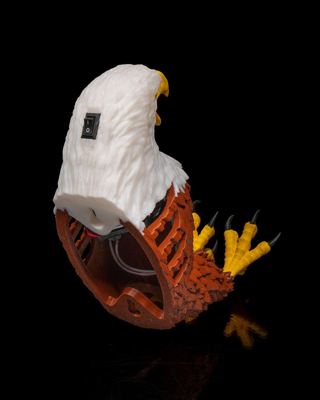 Realistic Eagle Wall Light