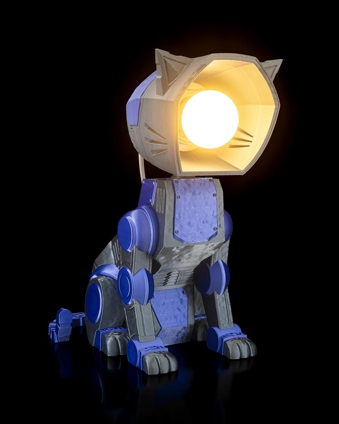 Mecha Cat - Table Lamp
