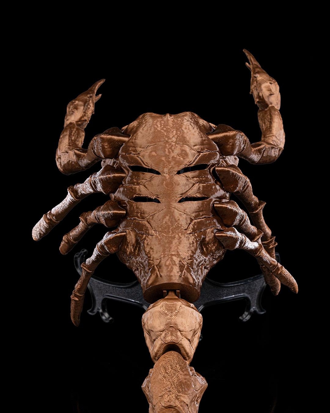 Scorpion Grasp Halloween Mask