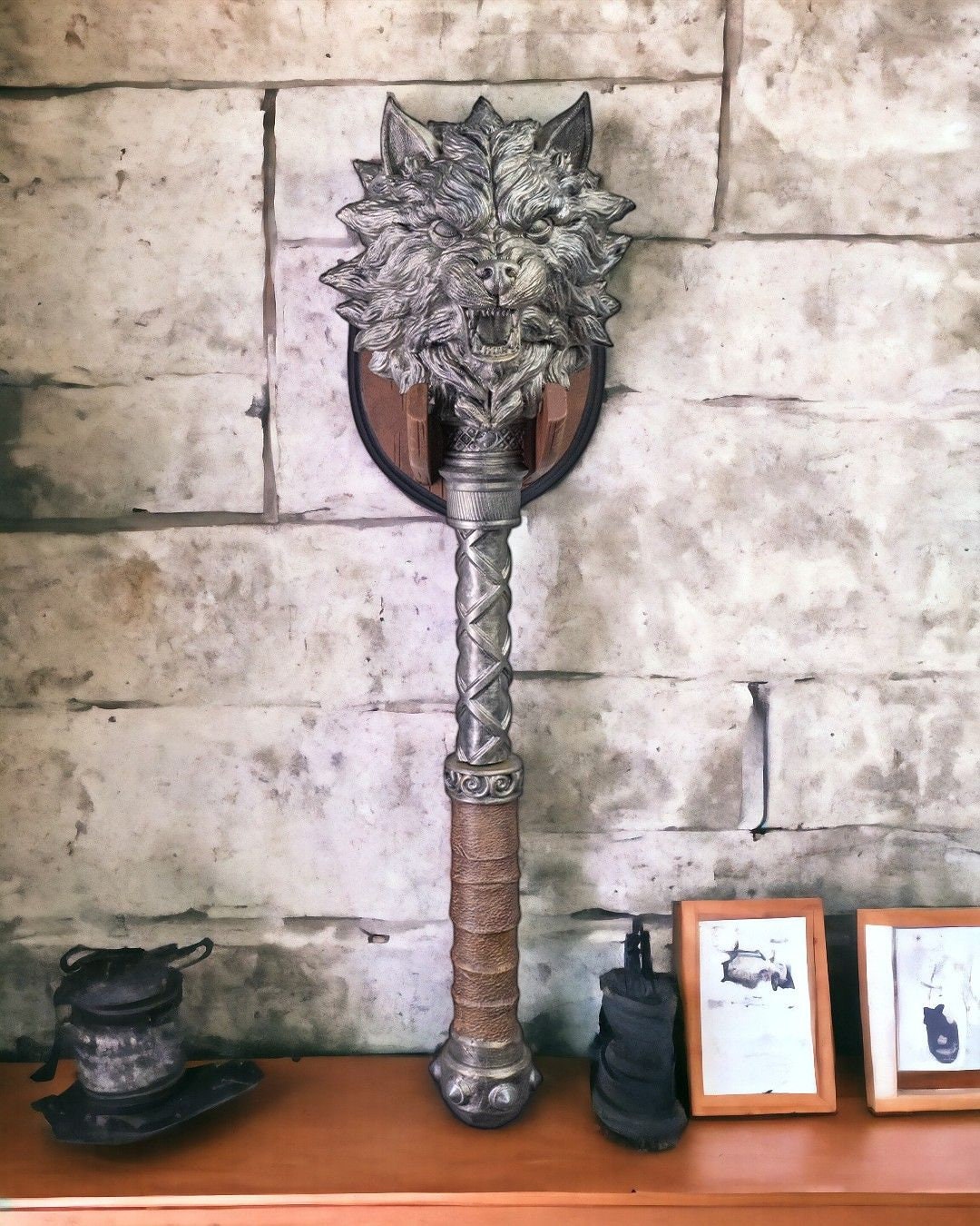 Lone Wolf Mace