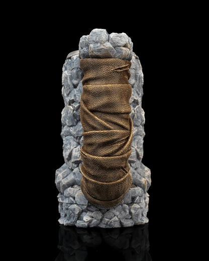 Stonebeard Hold Can Holder & Dice Tower