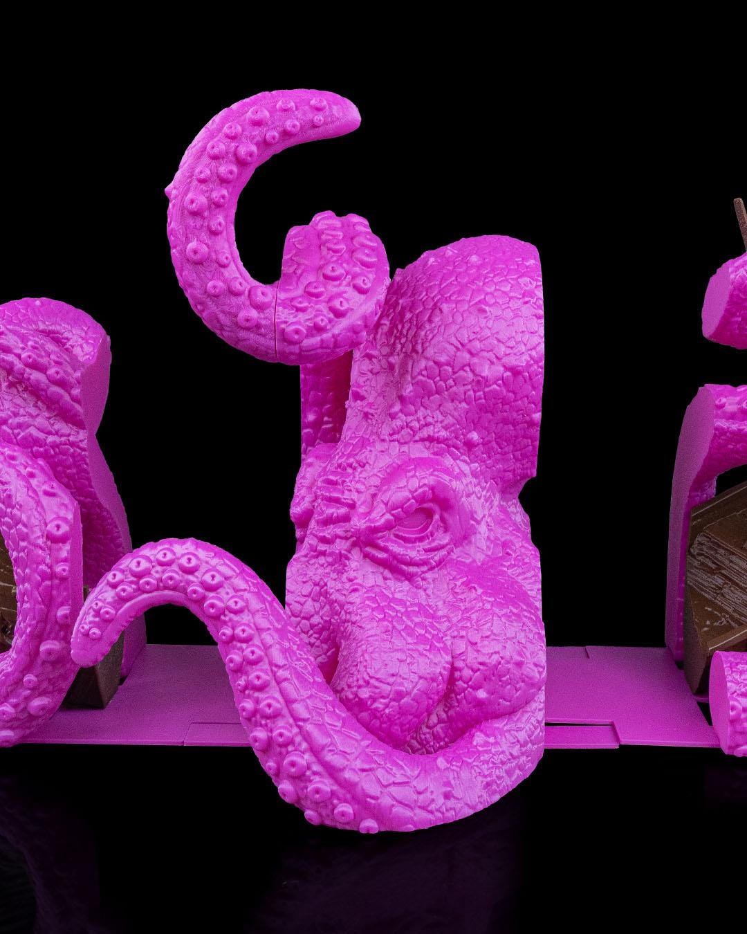 Krakin' open Bookend