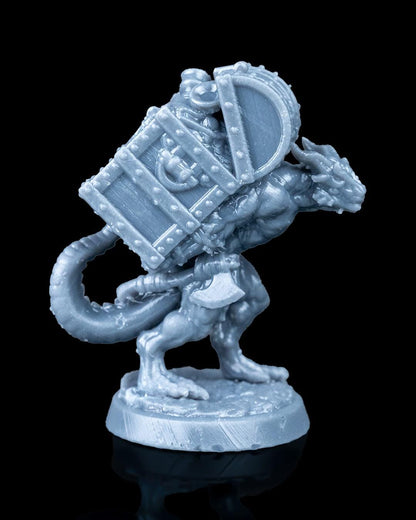 Dragon's Vault - Dragonfolk Carrier - Miniature