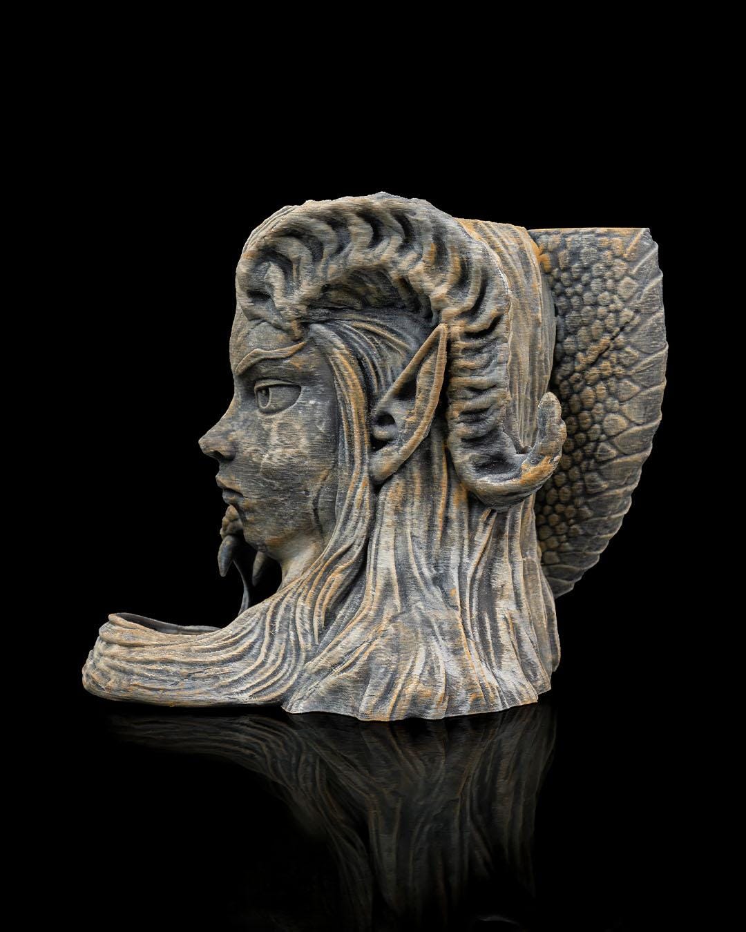 Infernal Gambit Can Holder & Dice Tower