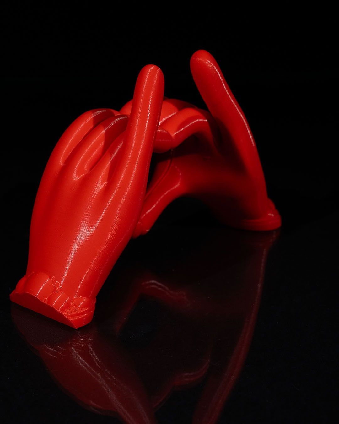 Heart Hands Phone Holder