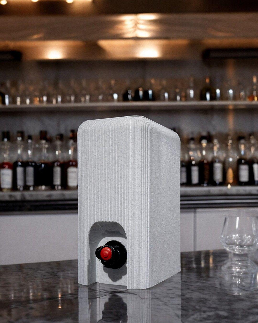 Clean Wine Bag Dispenser