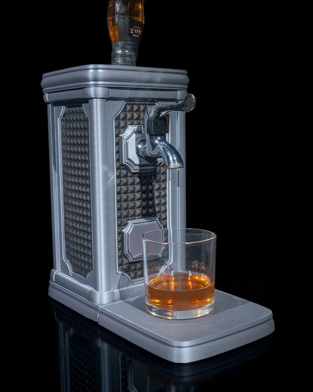 Cosmopolitan Bottle Dispenser