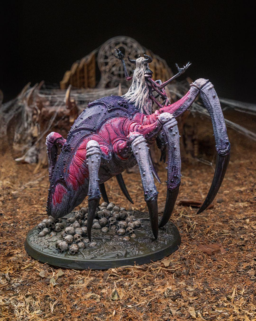 Nightblade - Spider Queen Drider - Miniature