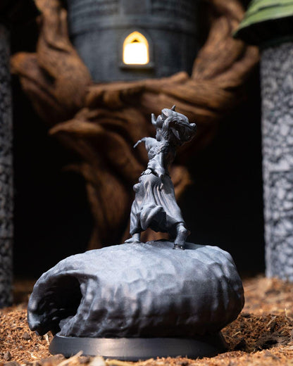 The Bestiarium of The Mad Scholar - Agatha Penistone -  - Miniature