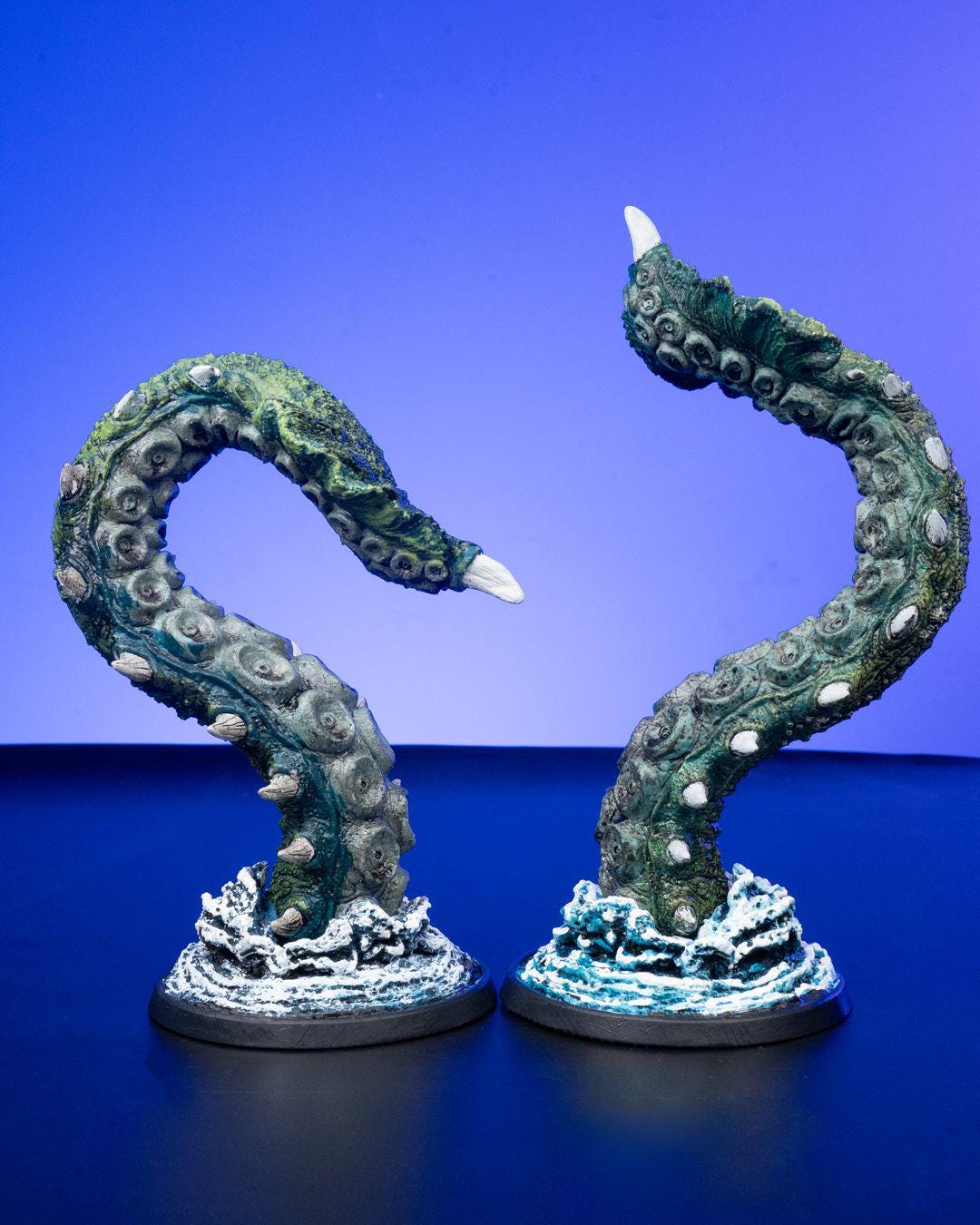 A Tale From the Deep - Tentacles Chest - Miniature