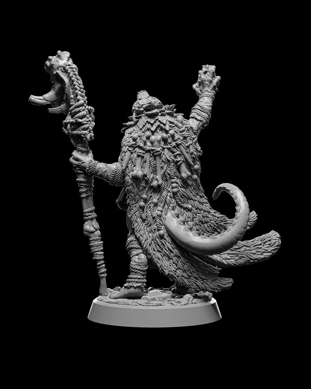 Dragon's Vault - Dragonfolk Shaman - Miniature