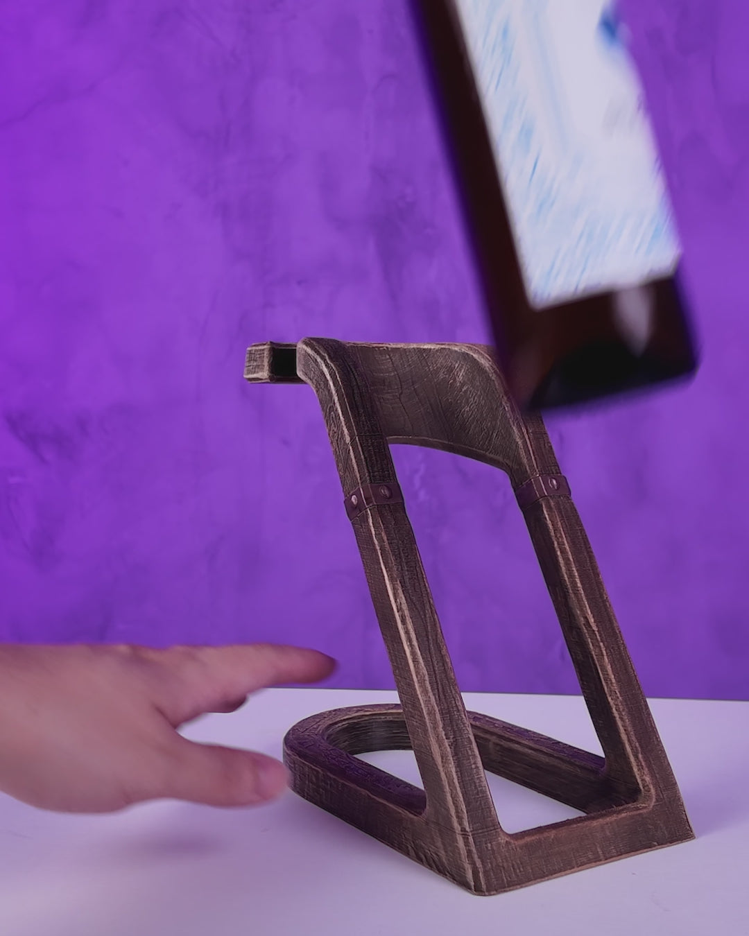 The Oak Rest - Glass & Wine Holder